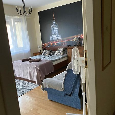 Zwykle Mieszkanie Na Wilenska, Trzy Przystanki Do Starego Miasta,Dwa Przystanki Do Szpitala Praskiego Varşova Dış mekan fotoğraf