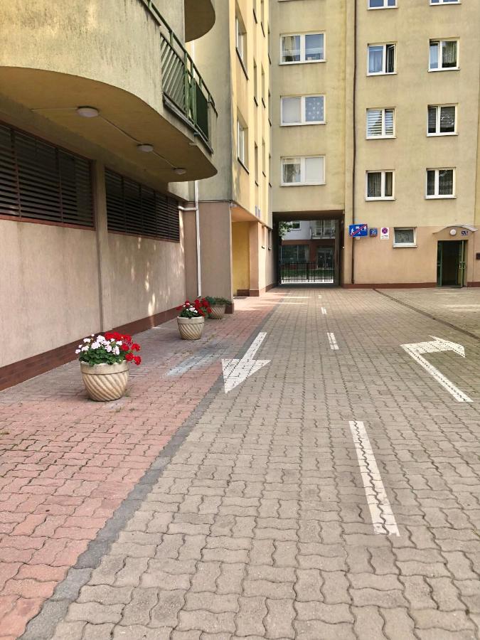 Zwykle Mieszkanie Na Wilenska, Trzy Przystanki Do Starego Miasta,Dwa Przystanki Do Szpitala Praskiego Varşova Dış mekan fotoğraf